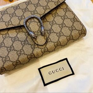 Original Gucci Dionysus GG Supreme chain wallet